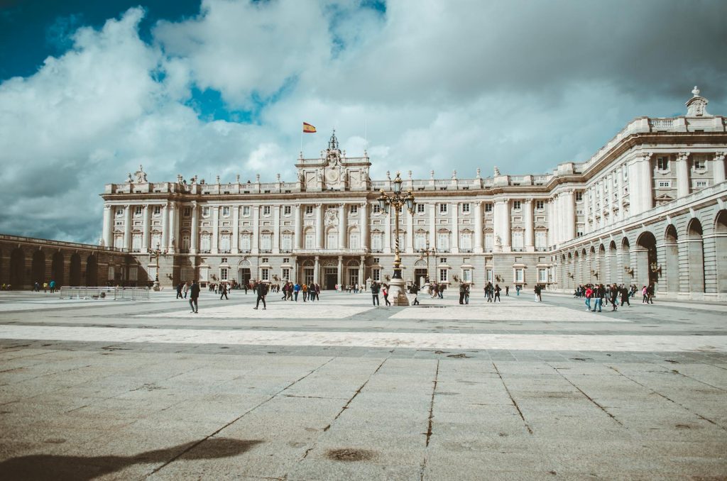 Consigna de equipaje del palacio real